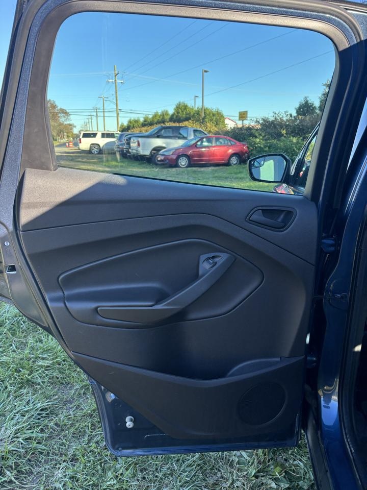 Ford Escape S FWD 2018