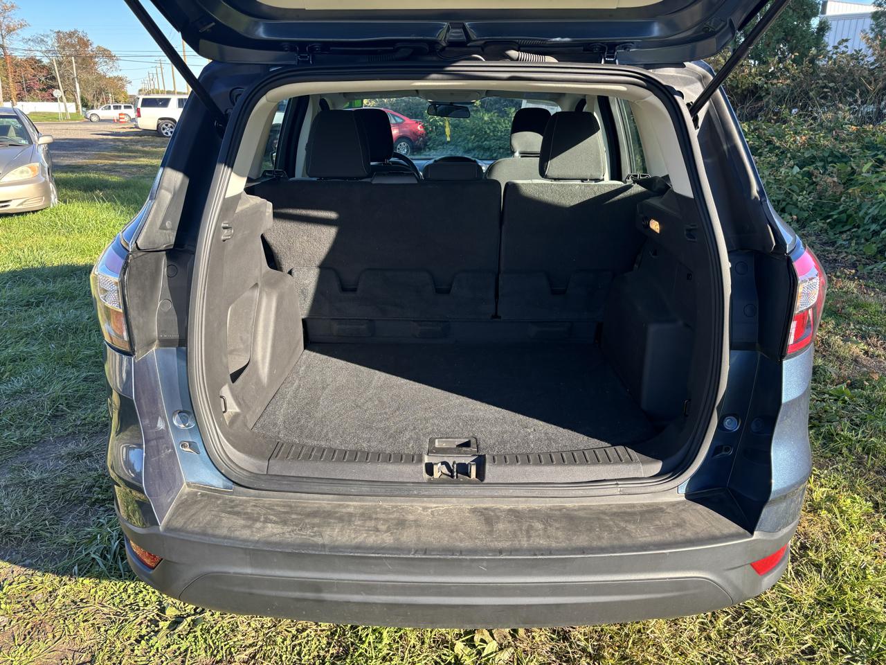 Ford Escape S FWD 2018