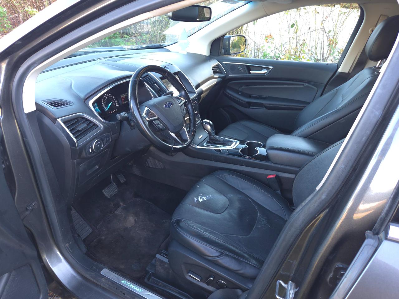 Ford Edge 4dr Titanium AWD 2015