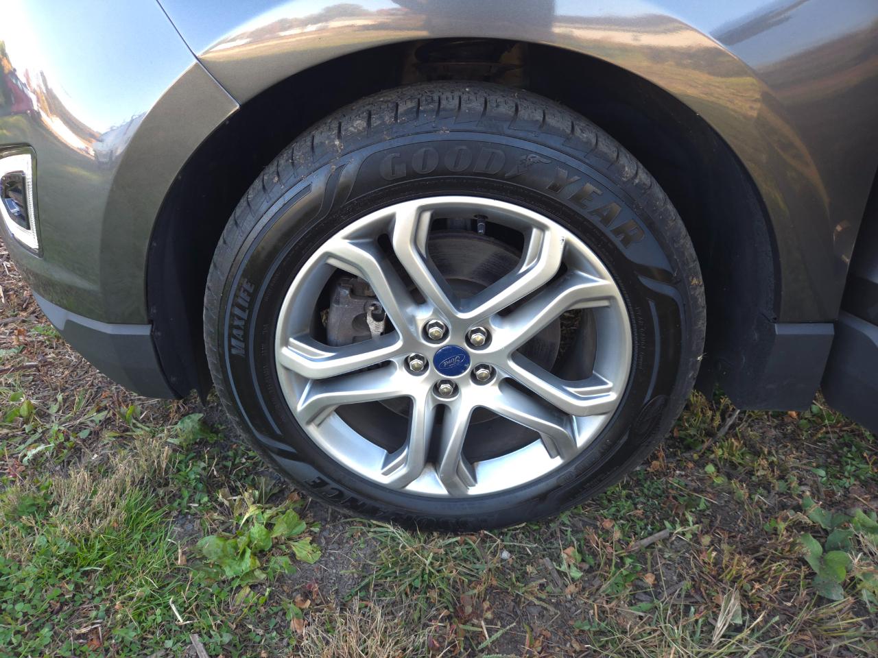 Ford Edge 4dr Titanium AWD 2015