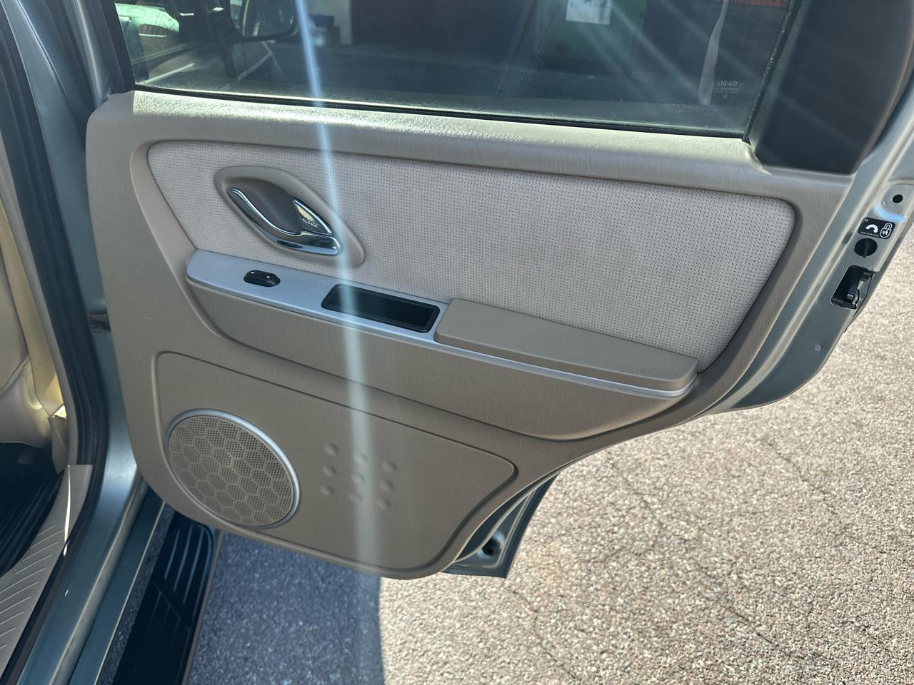 Mercury Mariner Premier V6 4WD 2006