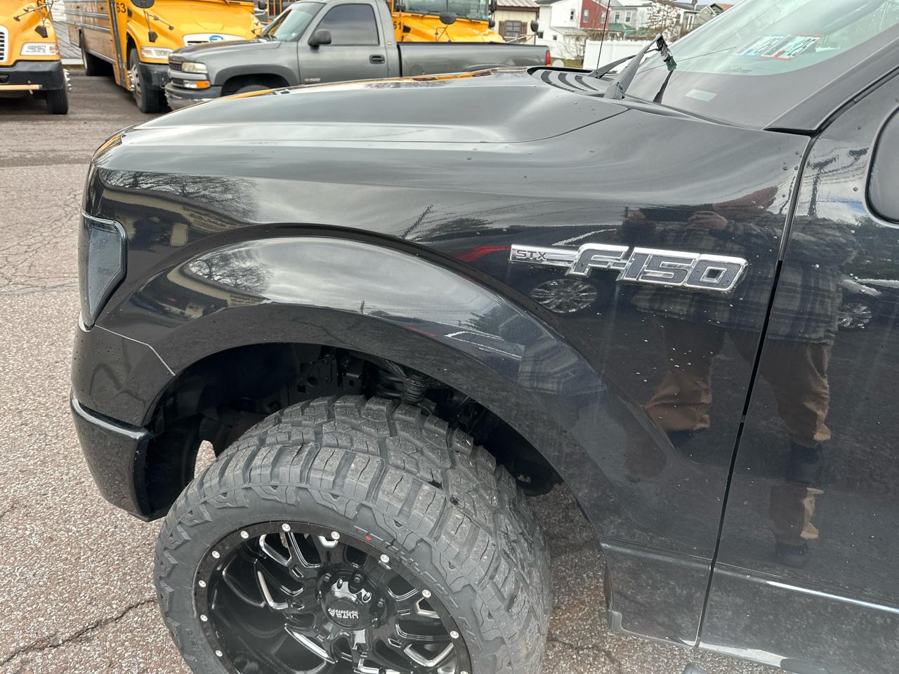 Ford F-150 STX SuperCab 6.5-ft. Bed 4WD 2014