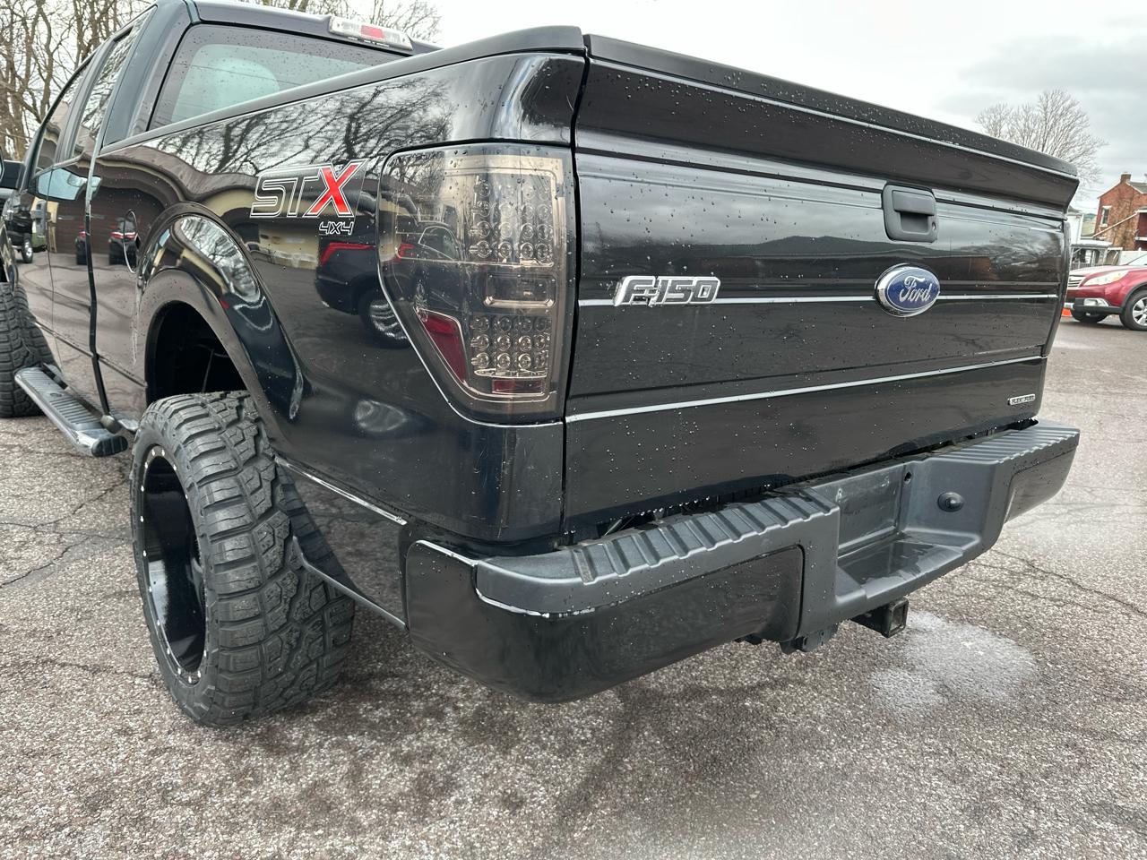 Ford F-150 STX SuperCab 6.5-ft. Bed 4WD 2014