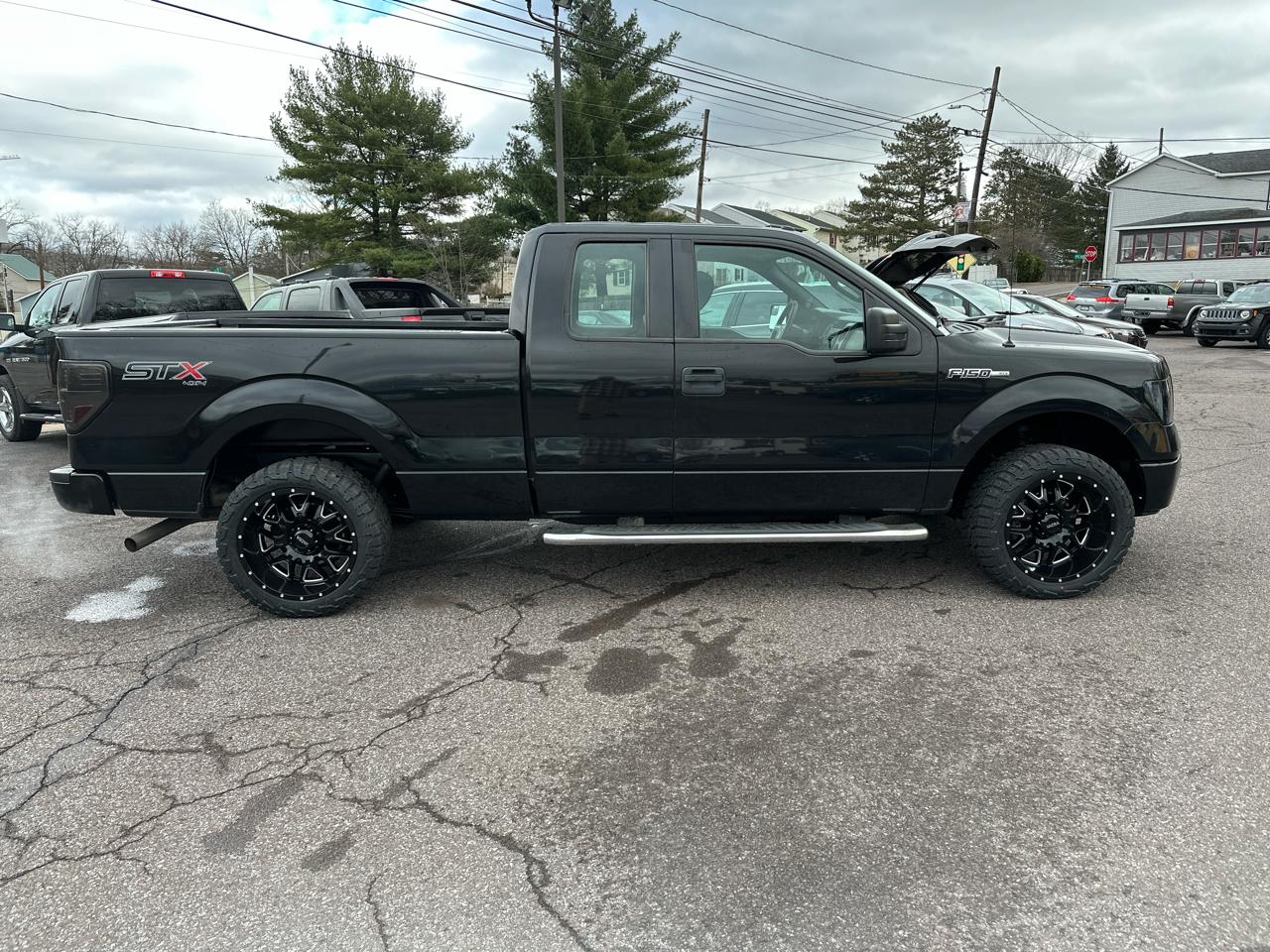 Ford F-150 STX SuperCab 6.5-ft. Bed 4WD 2014