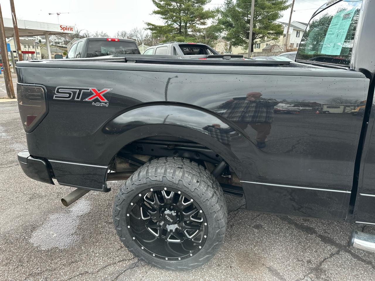 Ford F-150 STX SuperCab 6.5-ft. Bed 4WD 2014