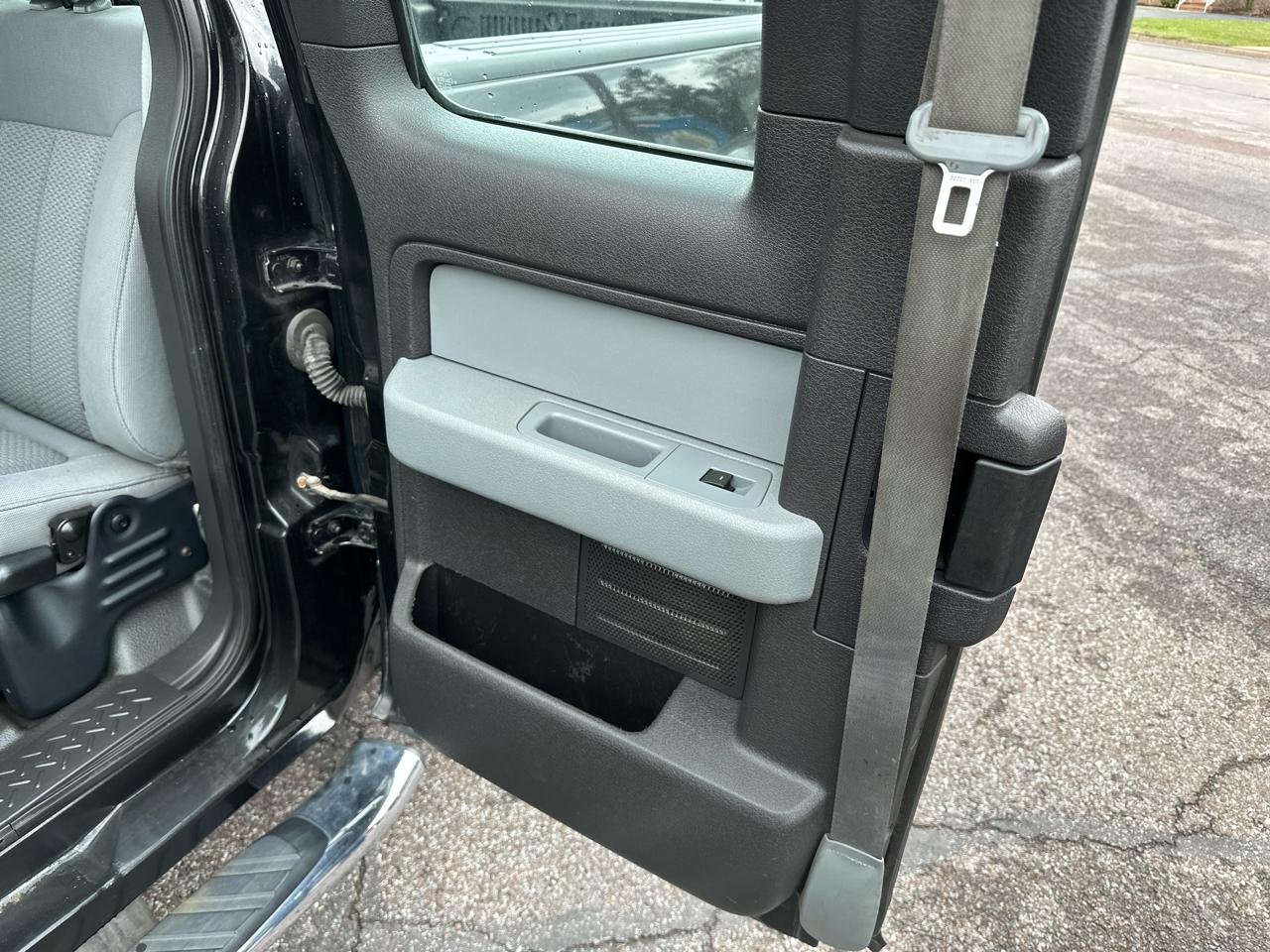 Ford F-150 STX SuperCab 6.5-ft. Bed 4WD 2014