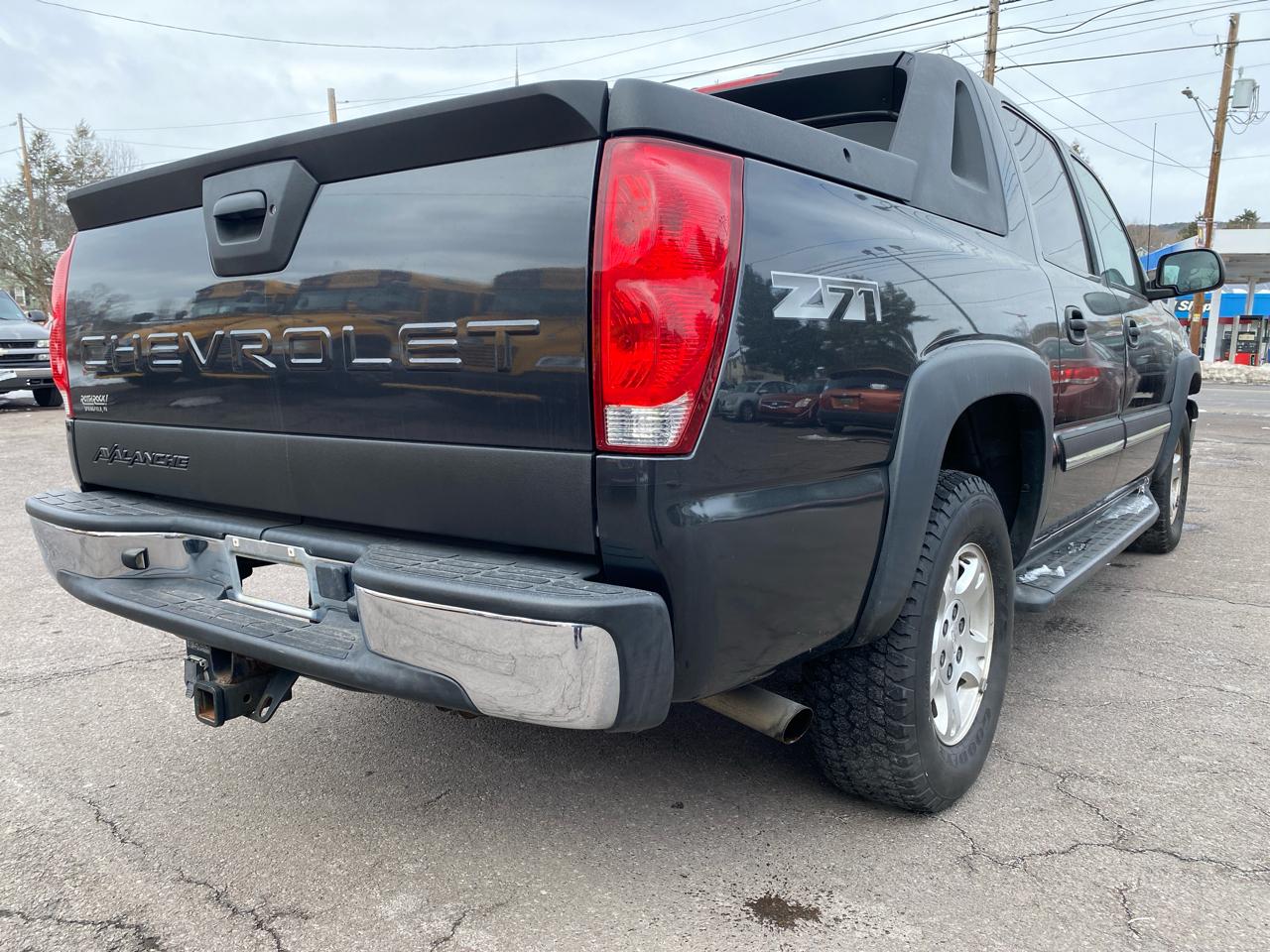 Chevrolet Avalanche 1500 4WD 2004