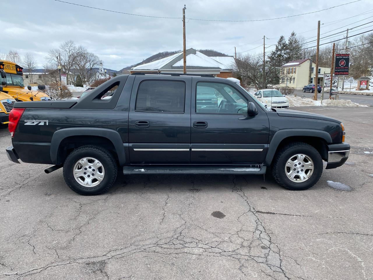Chevrolet Avalanche 1500 4WD 2004