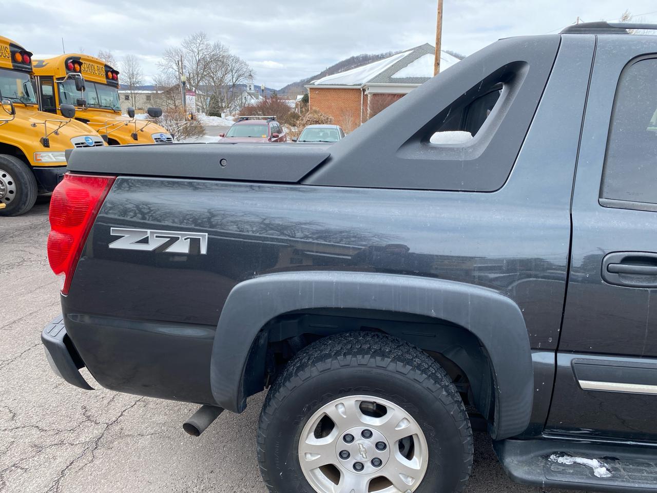 Chevrolet Avalanche 1500 4WD 2004