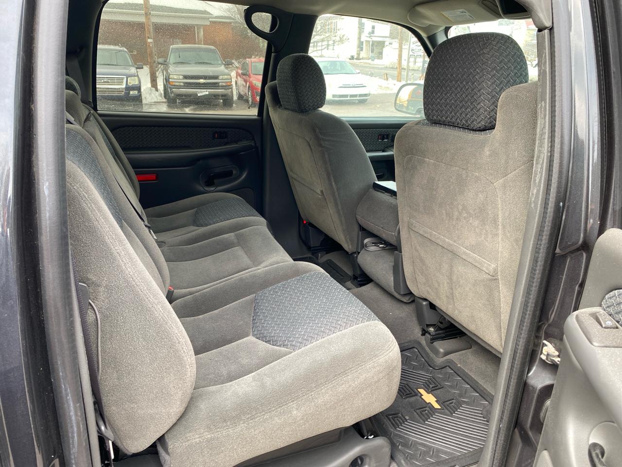 Chevrolet Avalanche 1500 4WD 2004