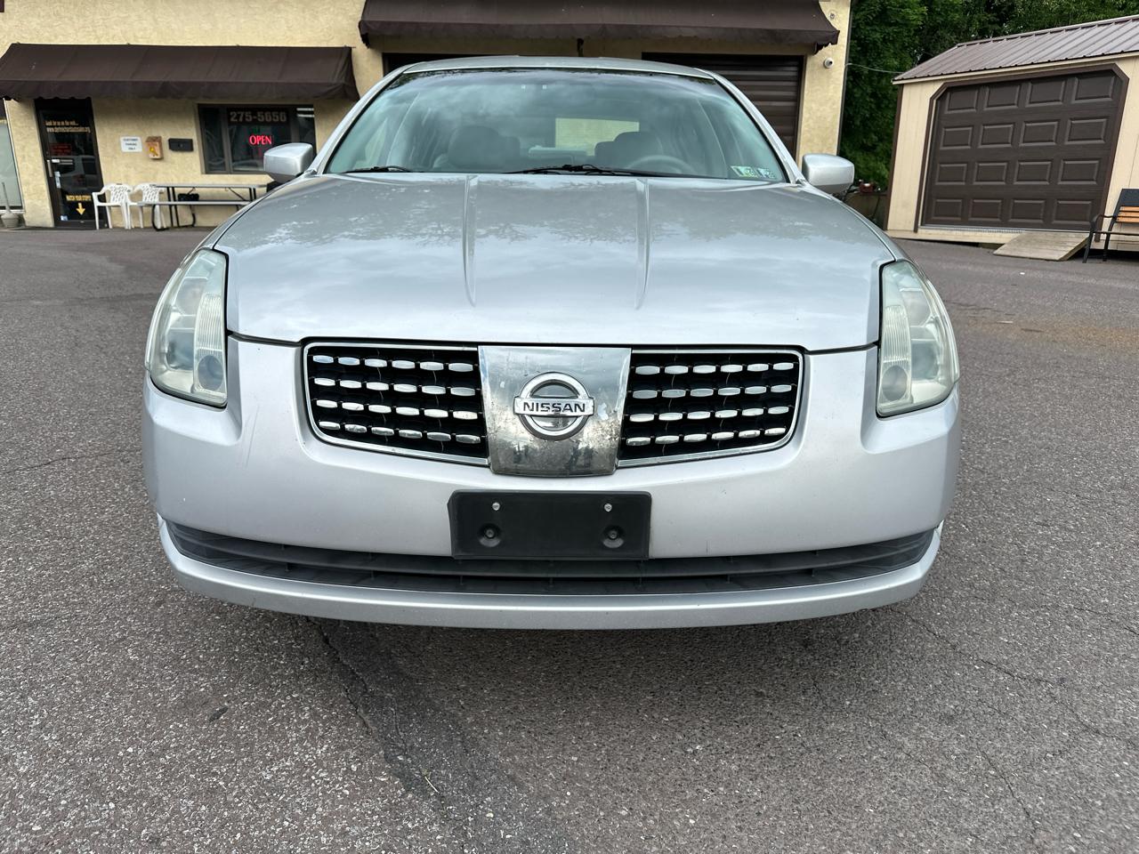 Nissan Maxima SE 2004