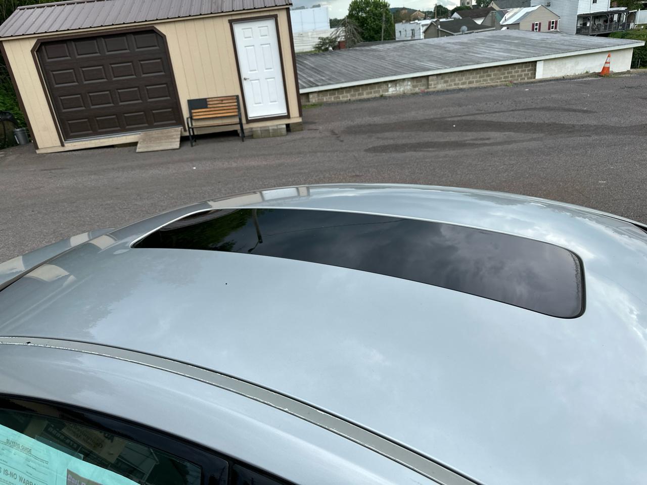 Nissan Maxima SE 2004