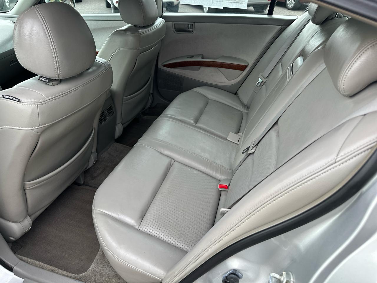 Nissan Maxima SE 2004