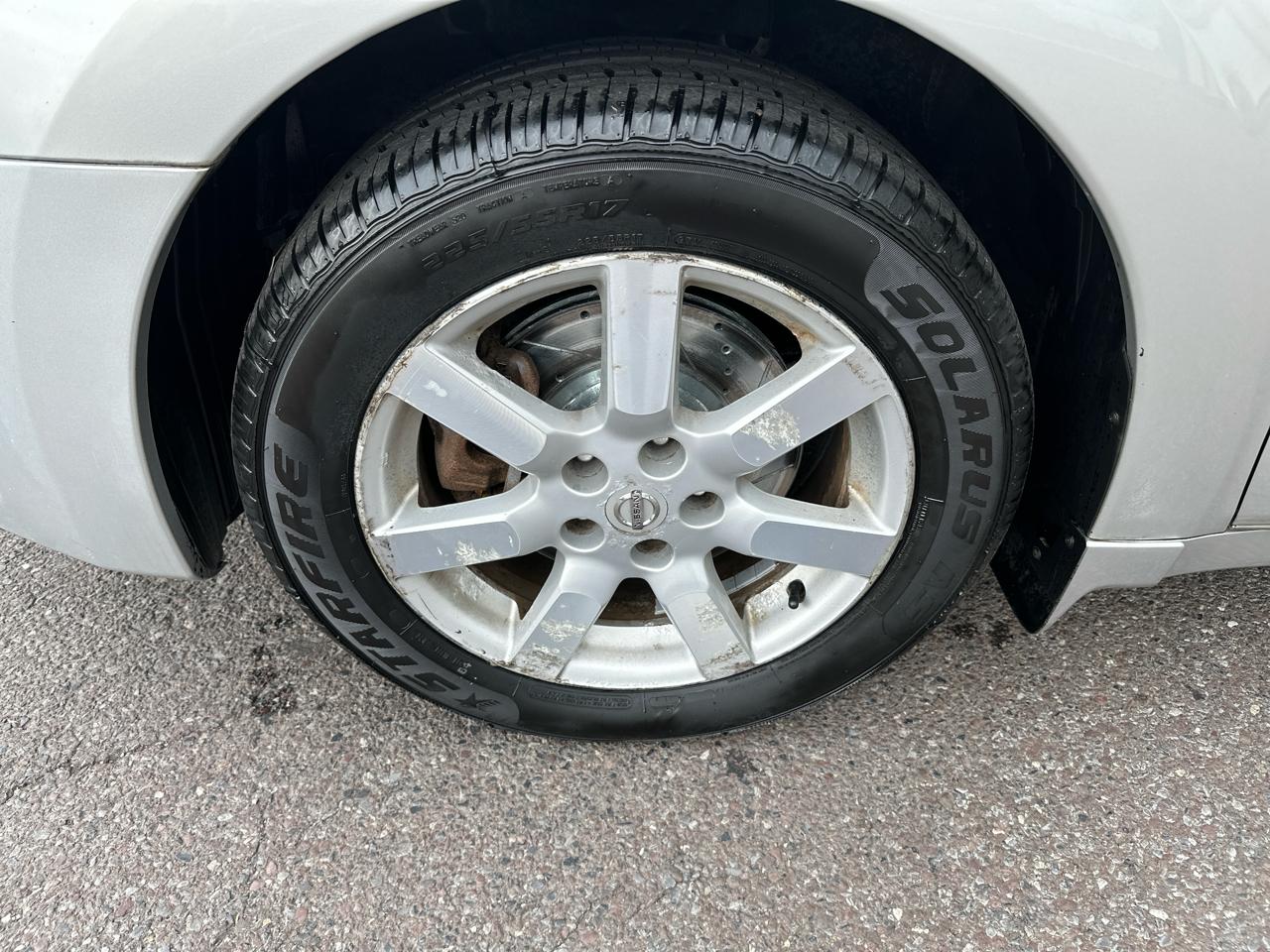 Nissan Maxima SE 2004