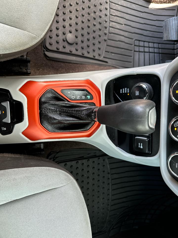 Jeep Renegade Latitude 4WD 2015