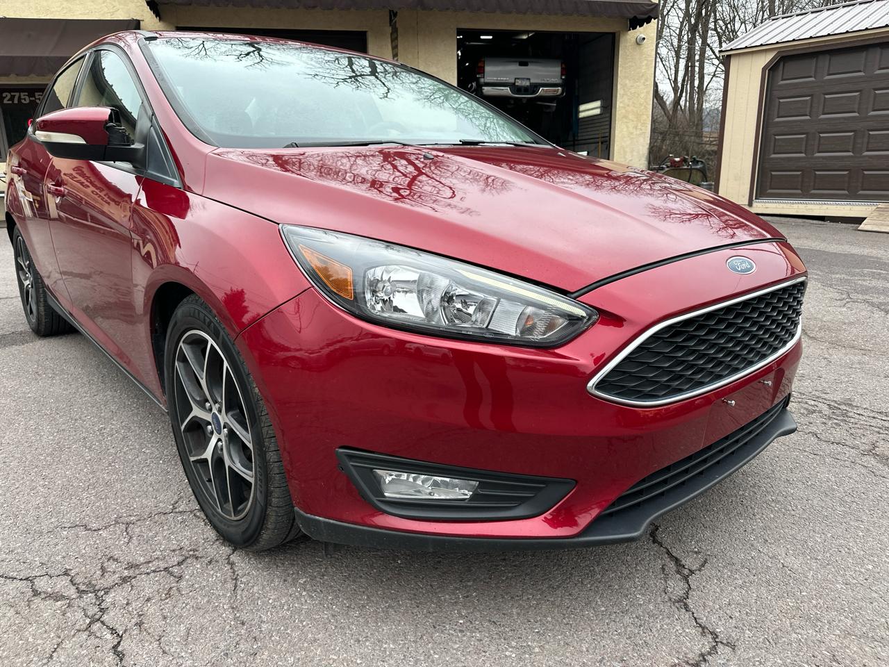 Ford Focus SEL Sedan 2017