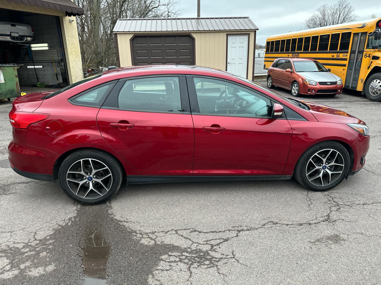 Ford Focus SEL Sedan 2017