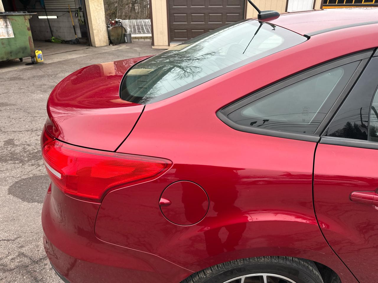 Ford Focus SEL Sedan 2017