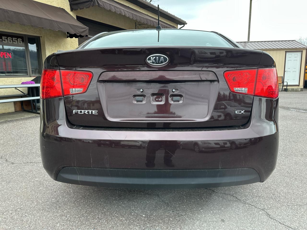 Kia Forte EX 2011