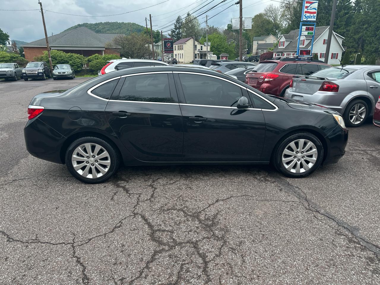 Buick Verano Base 2015