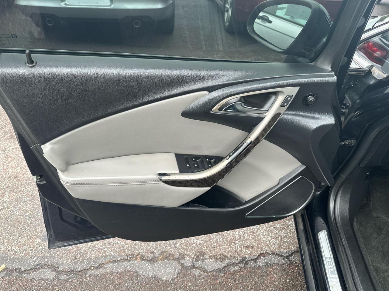 Buick Verano Base 2015