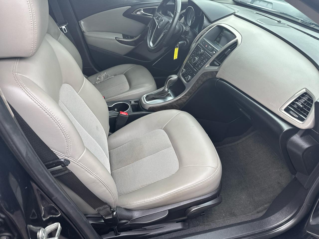 Buick Verano Base 2015
