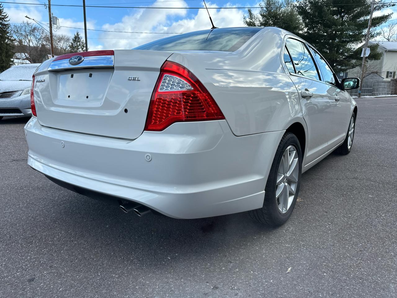 Ford Fusion SEL 2012