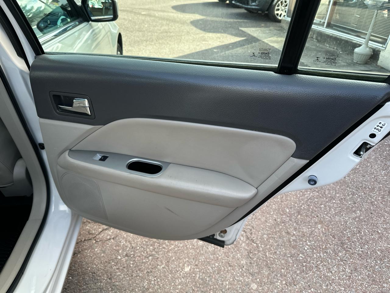 Ford Fusion SEL 2012