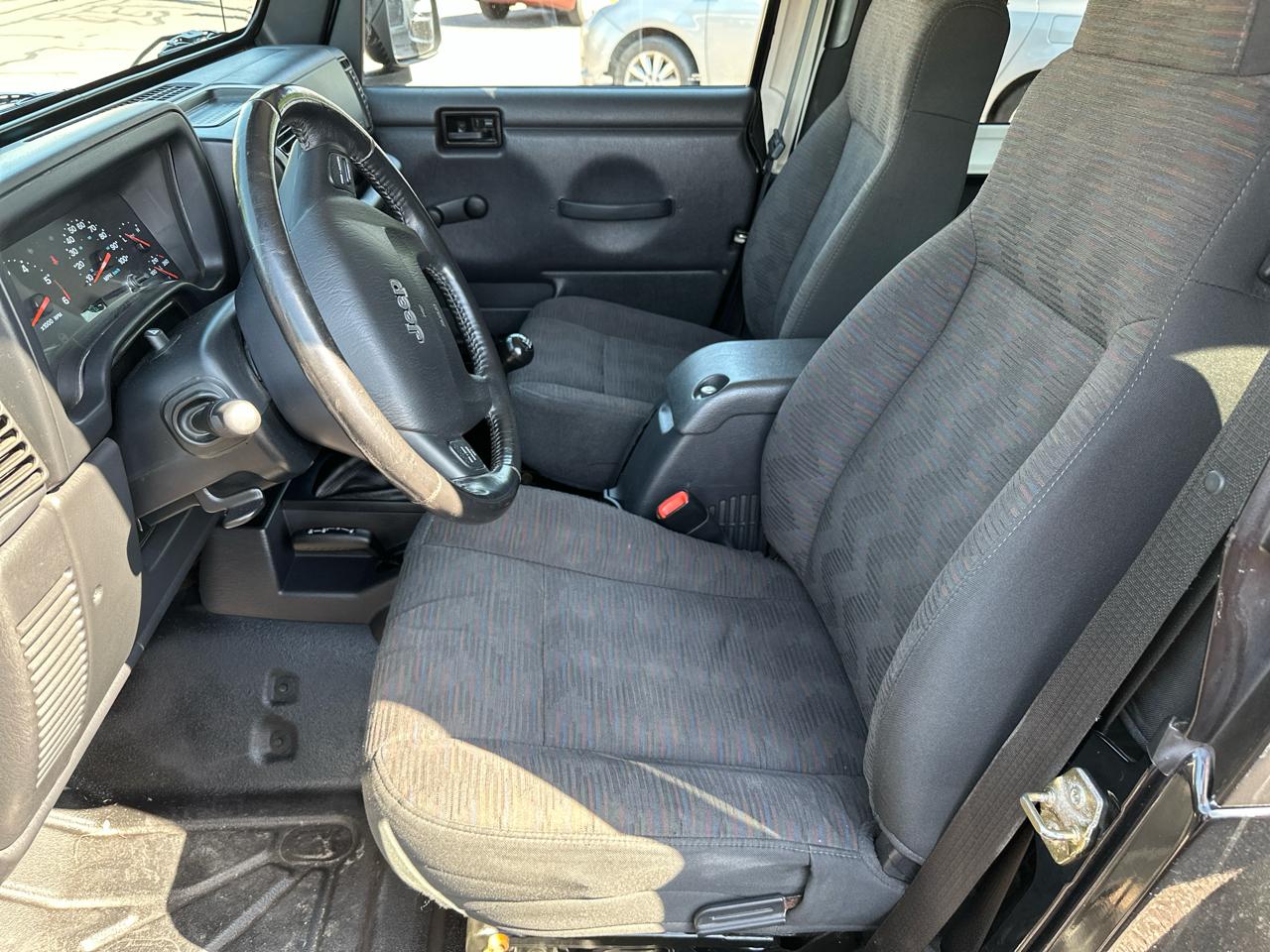 Jeep Wrangler Sport 2005