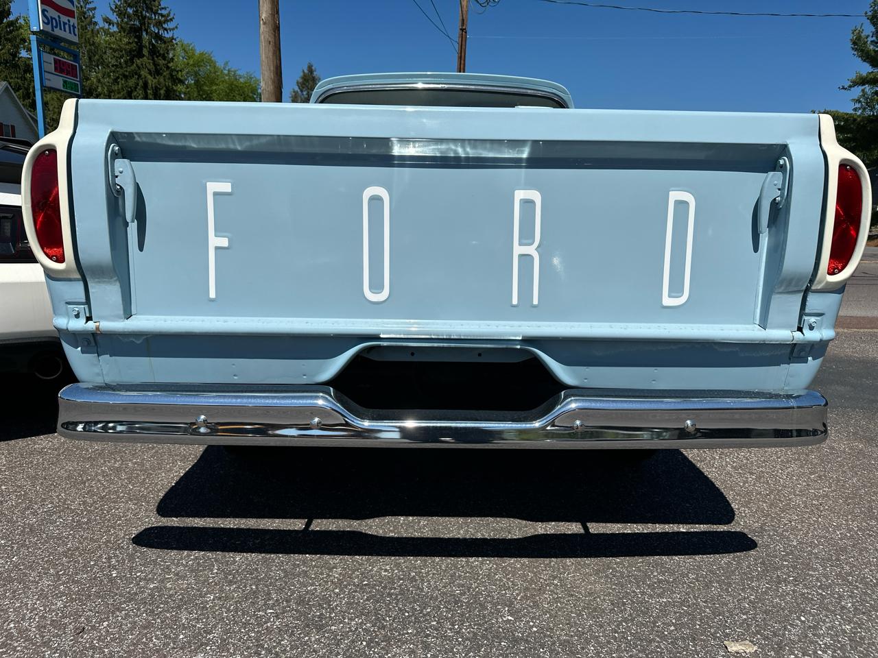 Ford F100 Custom Reg Cab 1963