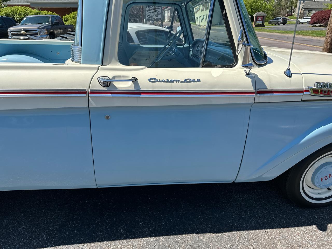 Ford F100 Custom Reg Cab 1963