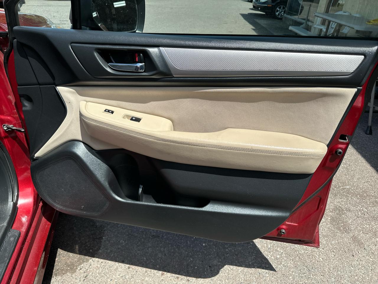 Subaru Legacy 2.5i 2015