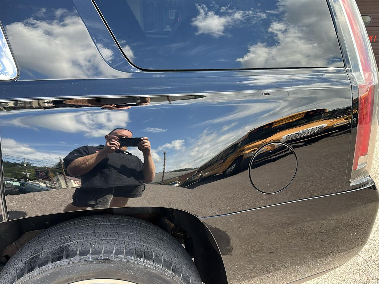 Cadillac Escalade Premium 4WD 2016