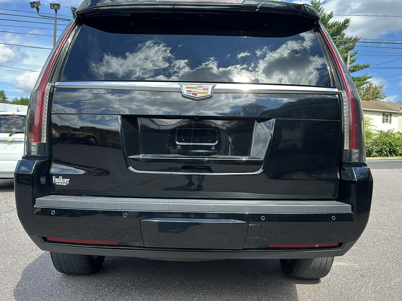 Cadillac Escalade Premium 4WD 2016