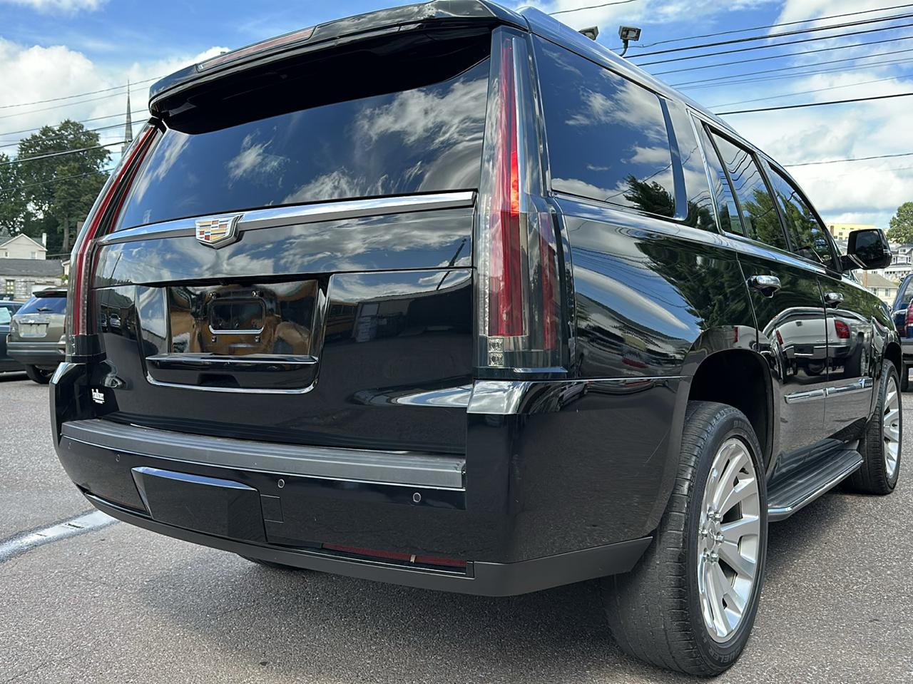 Cadillac Escalade Premium 4WD 2016