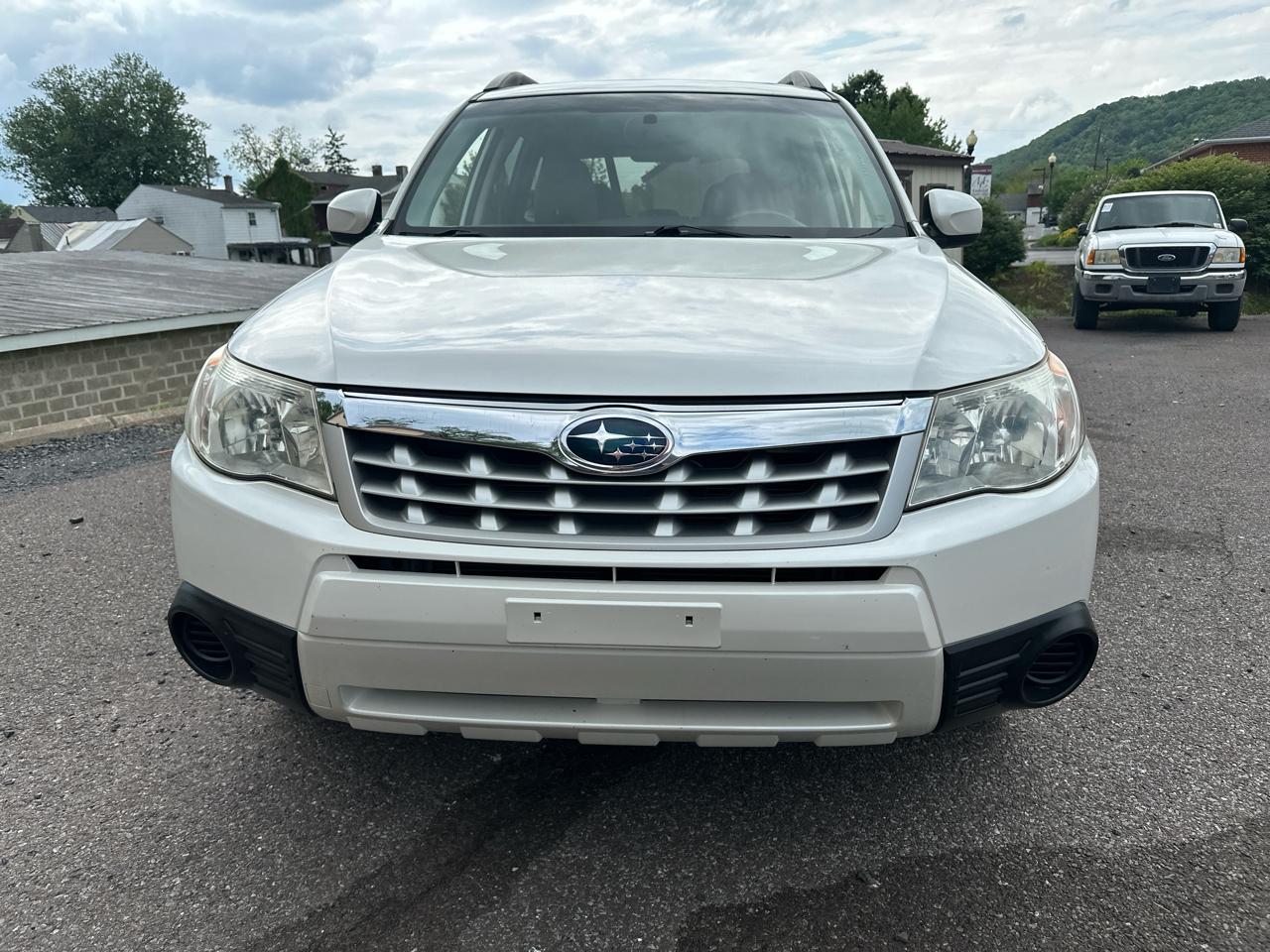 Subaru Forester 2.5X Premium 2013