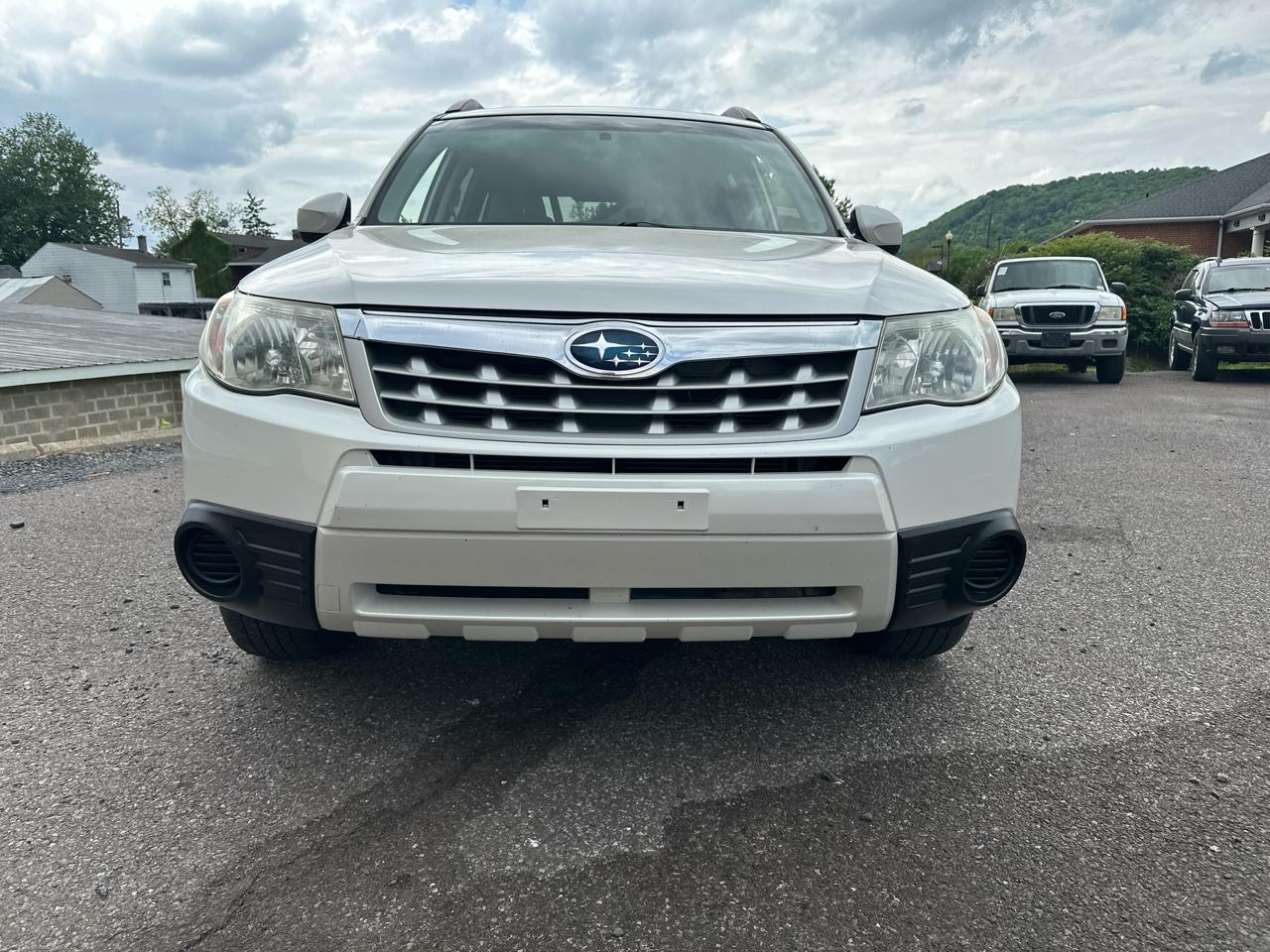 Subaru Forester 2.5X Premium 2013