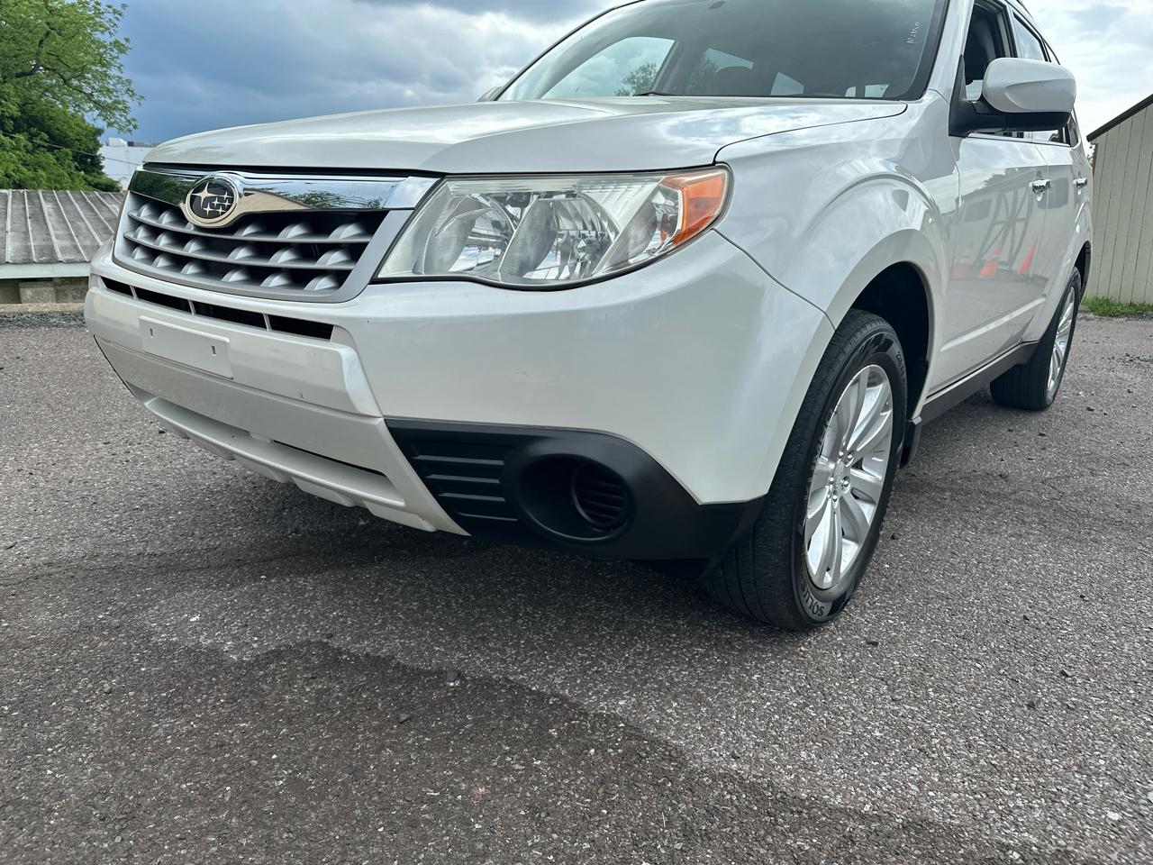 Subaru Forester 2.5X Premium 2013