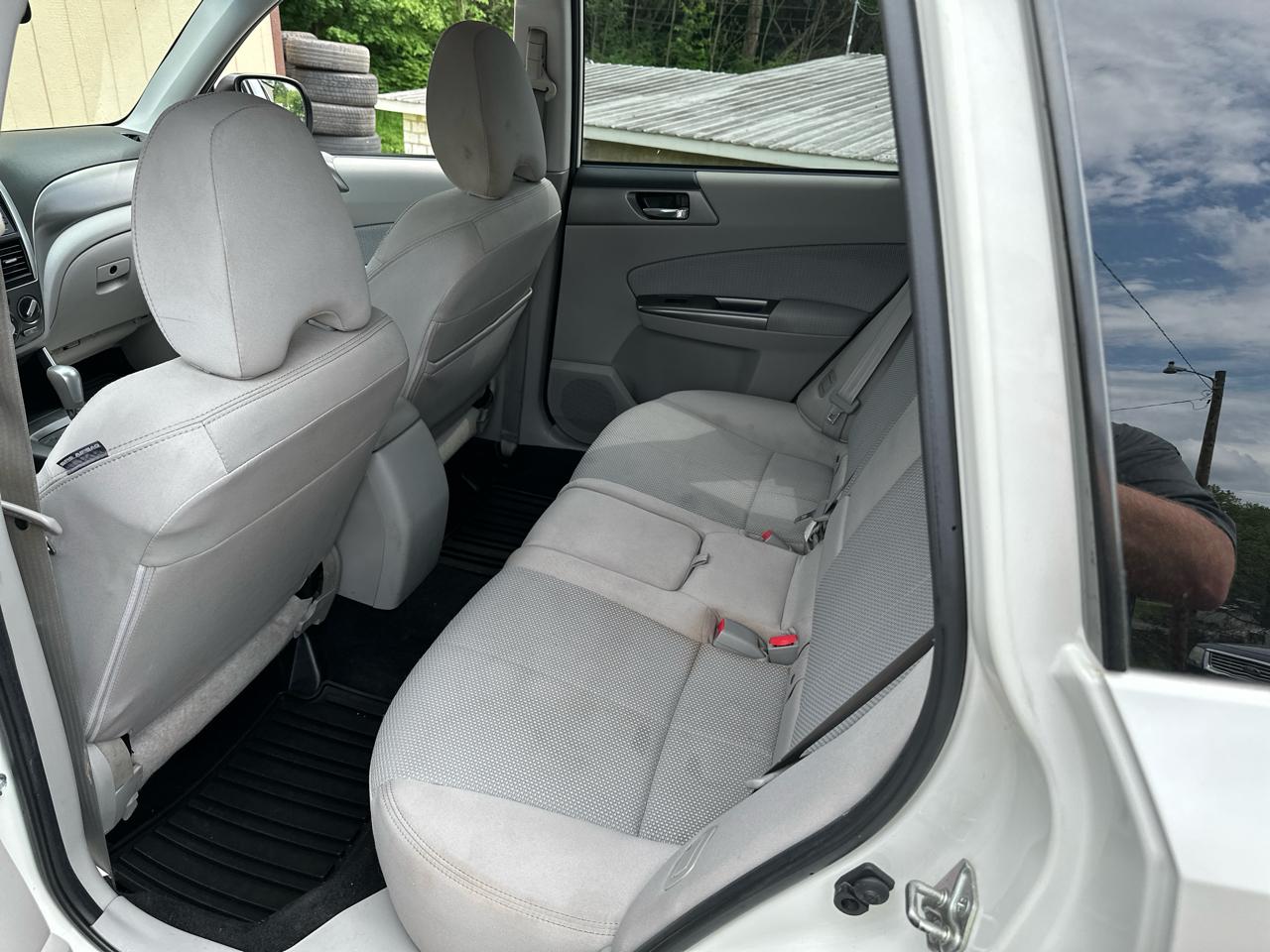 Subaru Forester 2.5X Premium 2013