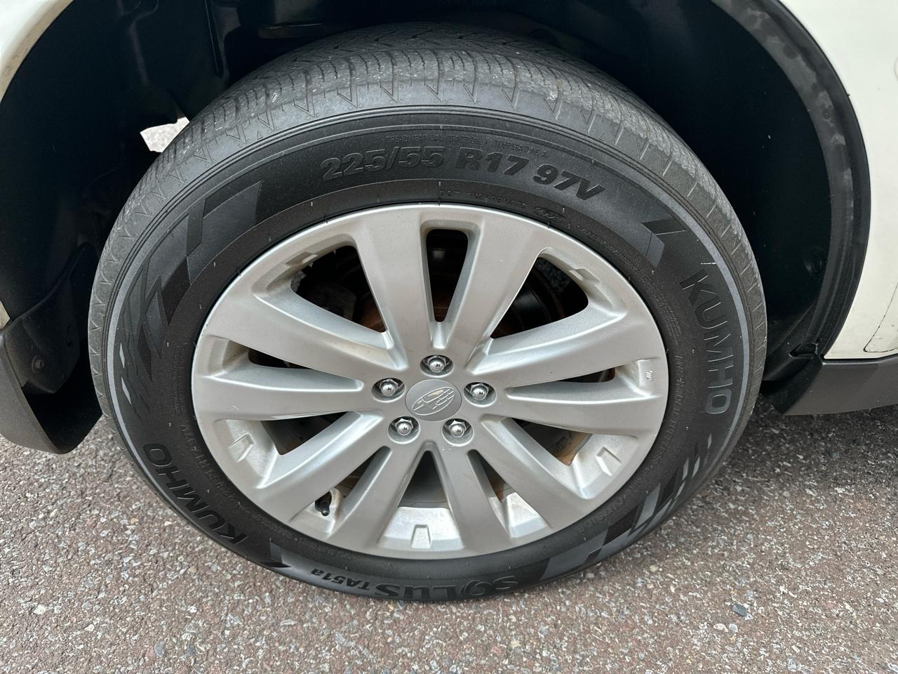 Subaru Forester 2.5X Premium 2013