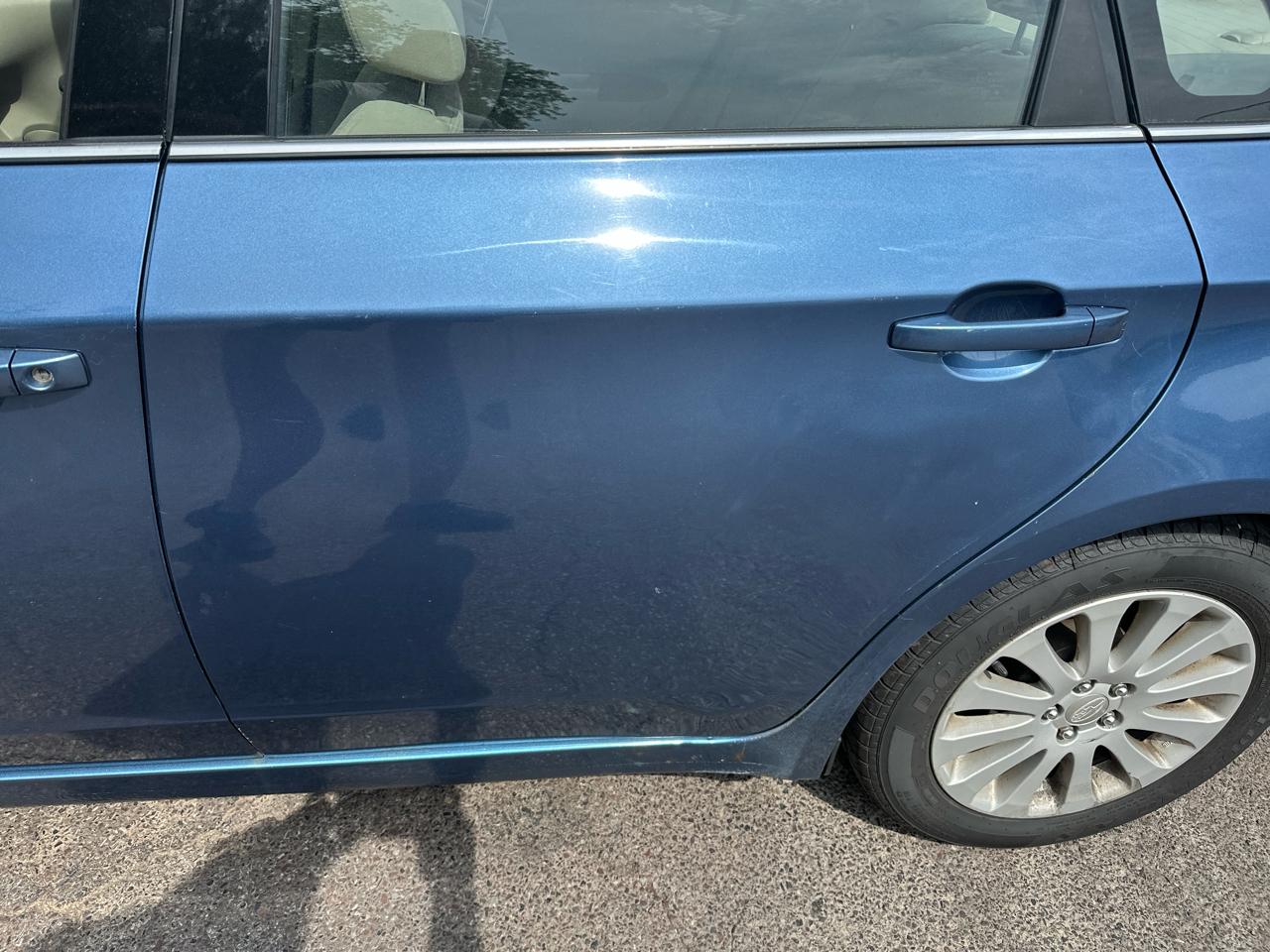 Subaru Impreza 2.5i Premium 4-Door 2010