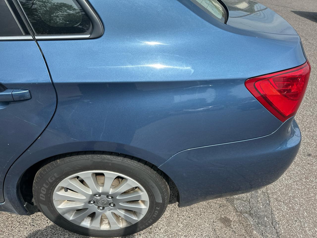 Subaru Impreza 2.5i Premium 4-Door 2010