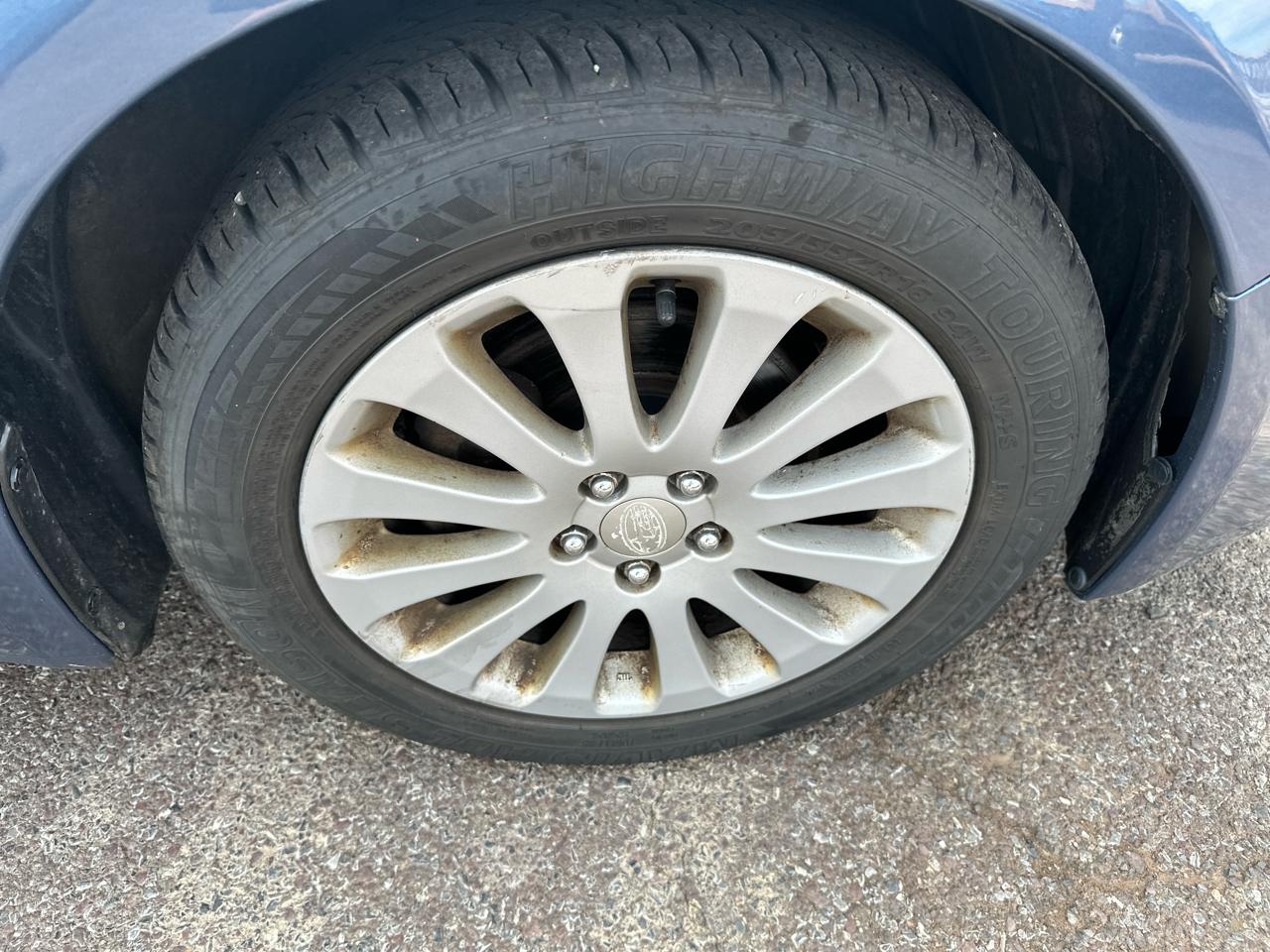 Subaru Impreza 2.5i Premium 4-Door 2010