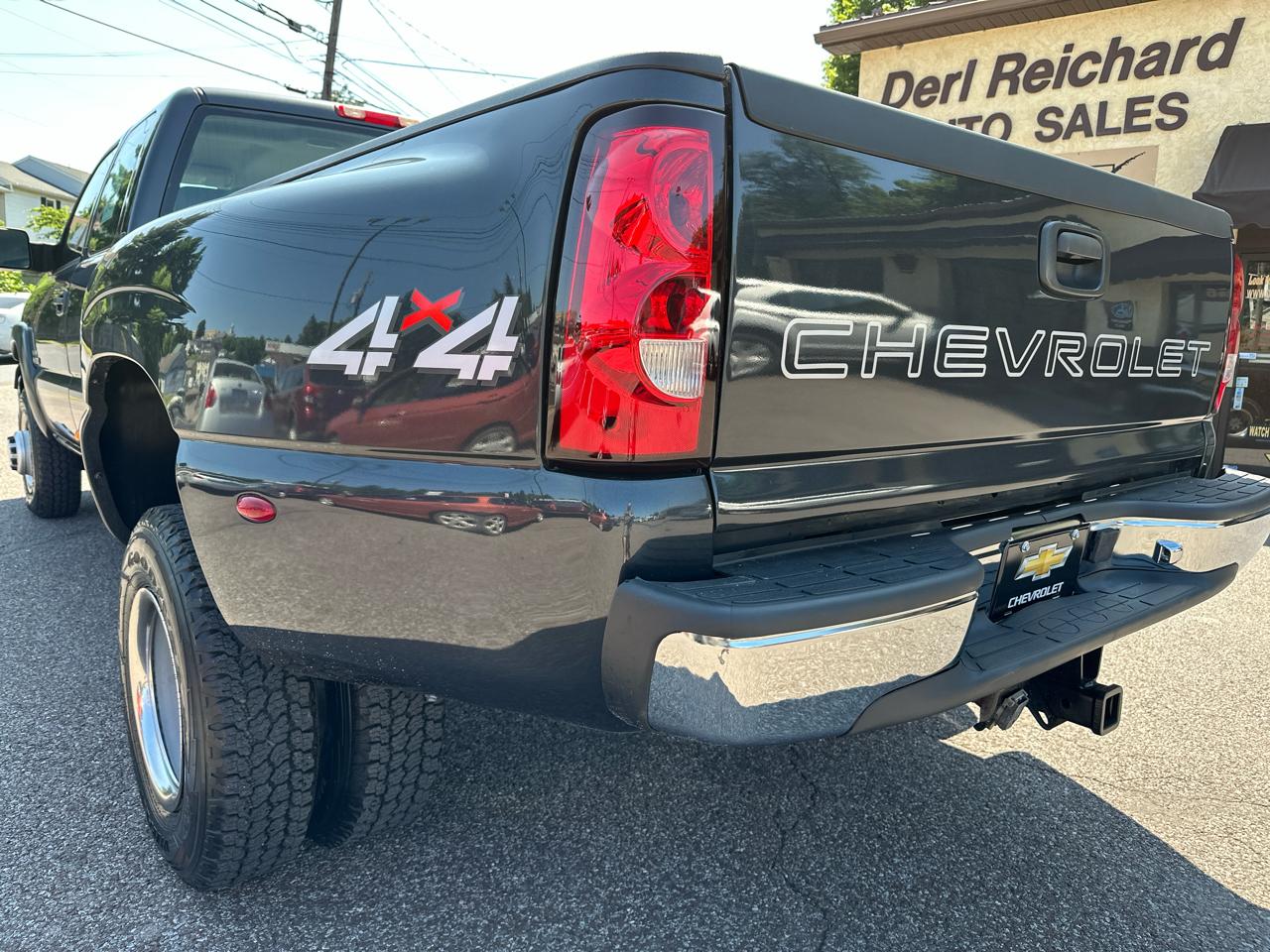 Chevrolet Silverado 3500 Work Truck Ext. Cab 4WD 2004