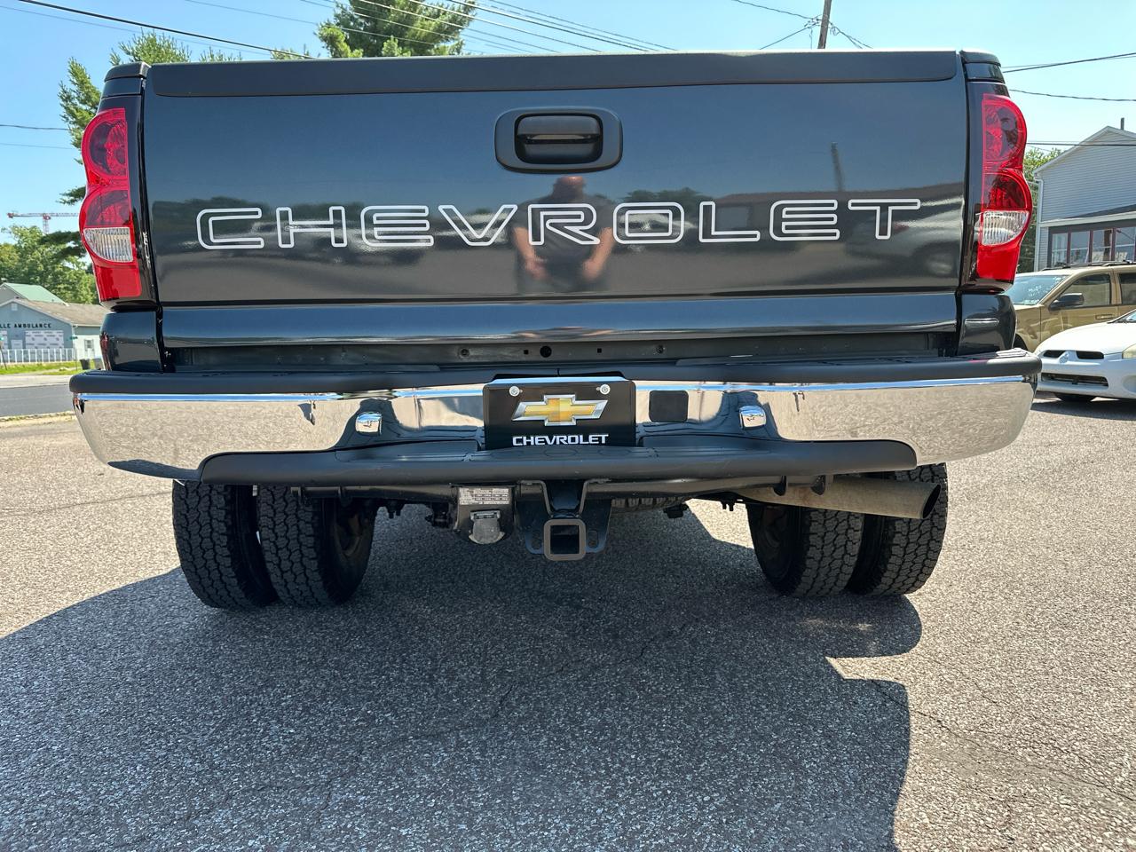 Chevrolet Silverado 3500 Work Truck Ext. Cab 4WD 2004