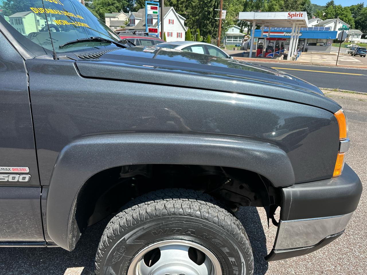 Chevrolet Silverado 3500 Work Truck Ext. Cab 4WD 2004