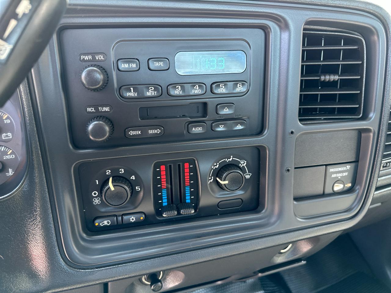 Chevrolet Silverado 3500 Work Truck Ext. Cab 4WD 2004