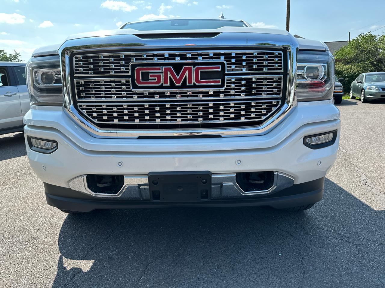GMC Sierra 1500 Denali Crew Cab 4WD SWB 2018