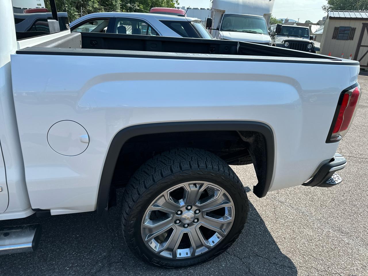 GMC Sierra 1500 Denali Crew Cab 4WD SWB 2018