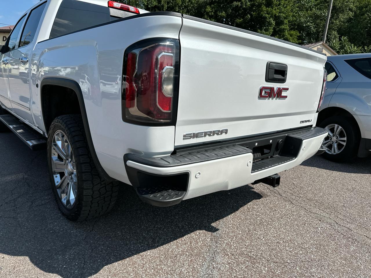 GMC Sierra 1500 Denali Crew Cab 4WD SWB 2018